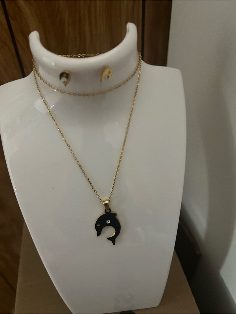 Gold-Tone Dolphin Necklace & Earrings Set – Fashion Jewelry